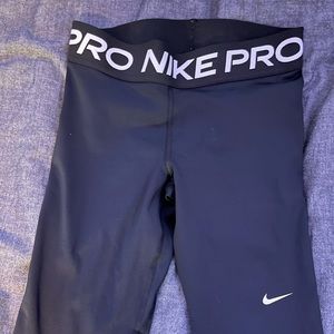 Nike pro leggings